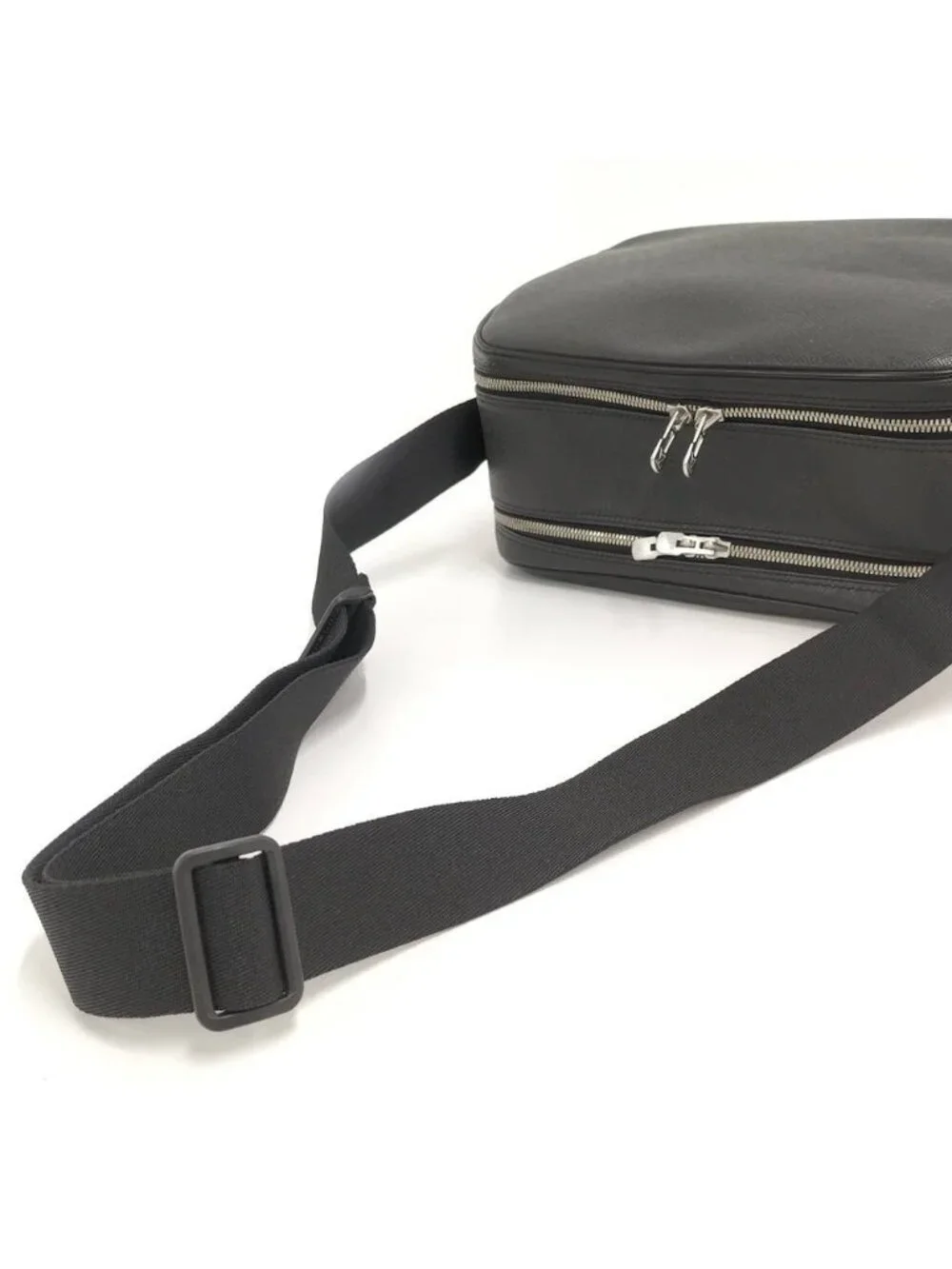 Louis Vuitton PM Shoulder Bag Taiga Ardoise